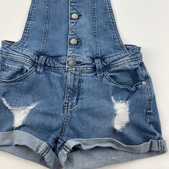 Tinseltown Jeans Overall Romper Shorts Girls Medium Blue Denim Distressed - Picture 4 of 9
